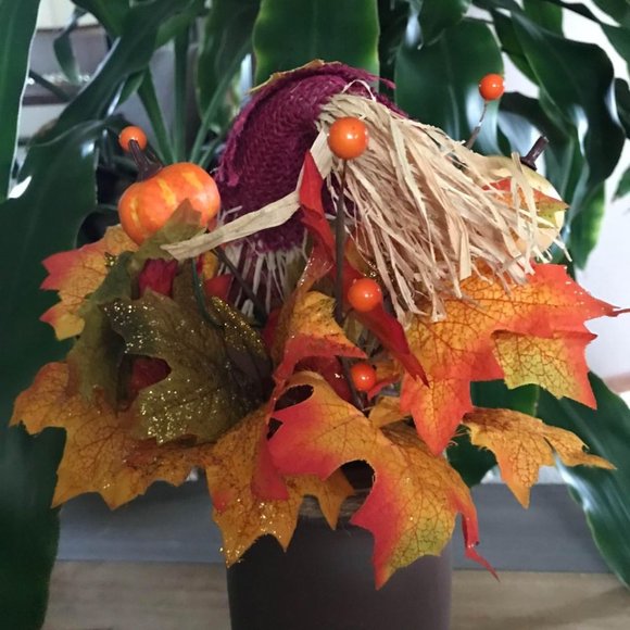 New 13" Handmade Fall Scarecrow Arrangement (Version 5) - Picture 5 of 5
